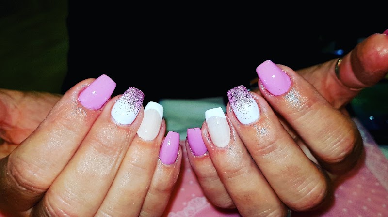 Beauty Salon Alessia — estetista a Pomezia