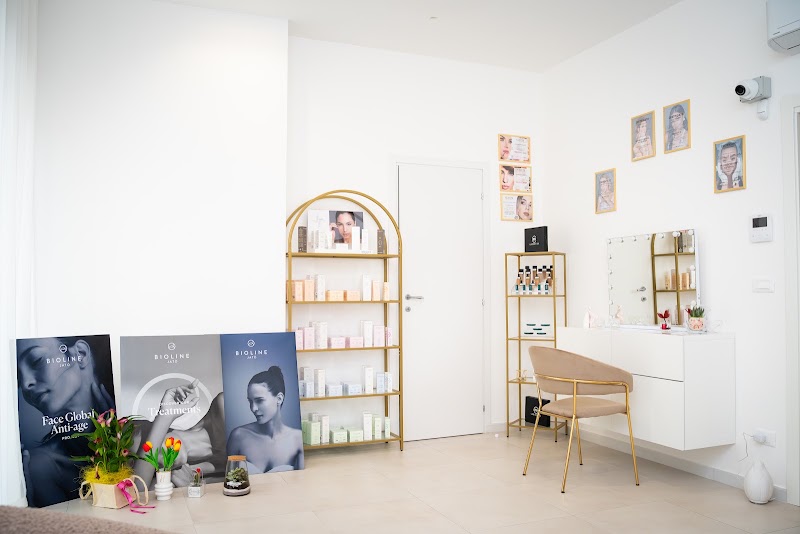 Rossella Doronzo Beauty and Make-up Specialist — estetista a Barletta