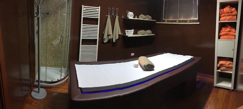 S.F. Centro estetico e capelli — estetista a Brindisi