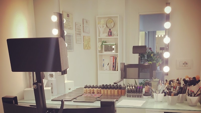 BR1 make-up & beauty di Bruno Panareo — estetista a Sant'Anastasia