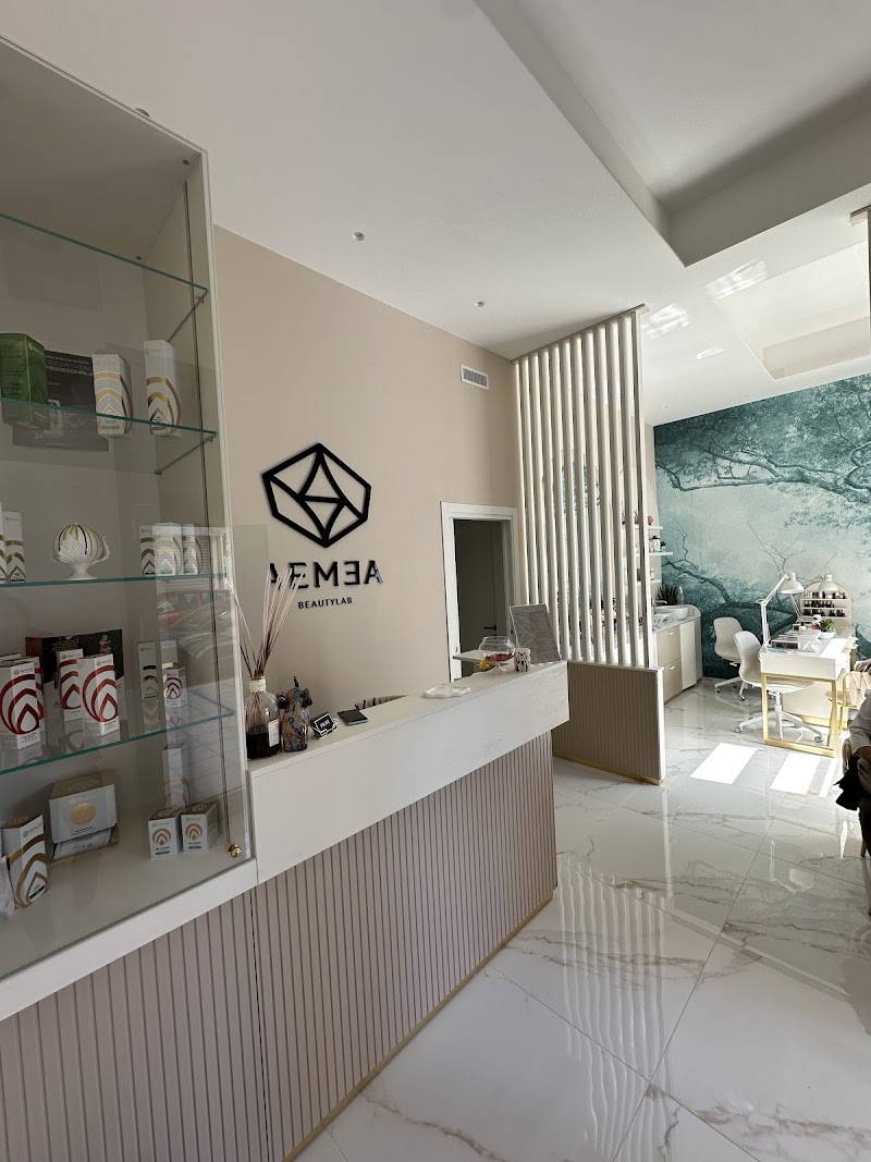 AEMEA Beauty Lab — estetista a Bari