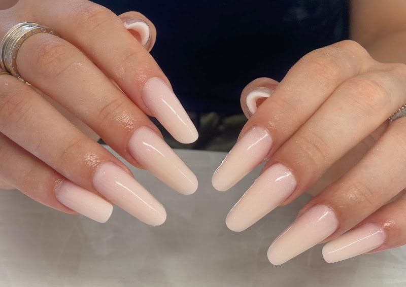 Melania Nails — estetista a Melito di Napoli