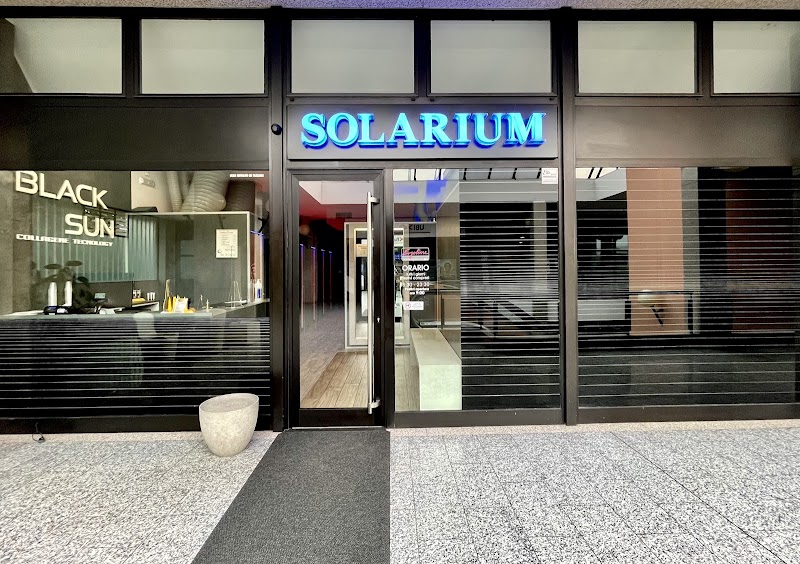 solarium BLACK SUN CORSICO — estetista a Milano