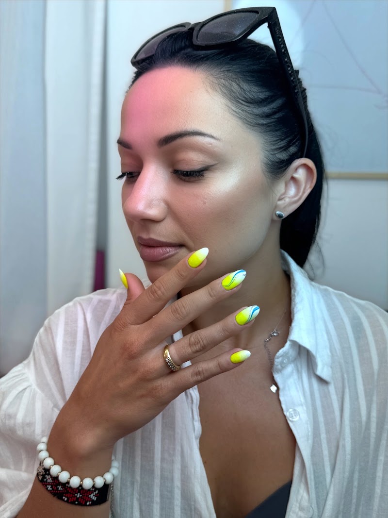 Estetica Nataly — estetista a Como