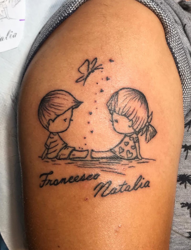 Studio25 tattoo&piercing — estetista a Taranto