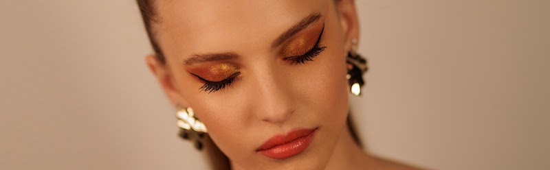Julia estetica e make-up — estetista a Brescia