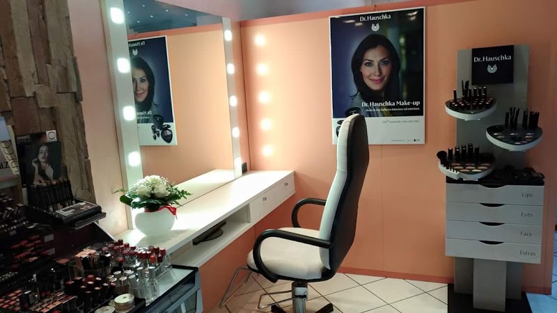 Centro di estetica Orchidea — estetista a Limbiate