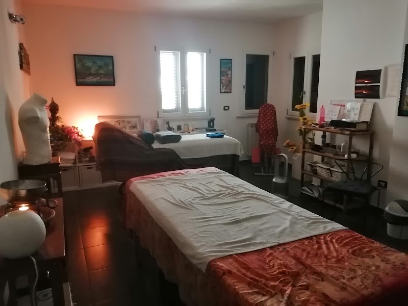 Studio Olistico Le Pietre — estetista a Lecce