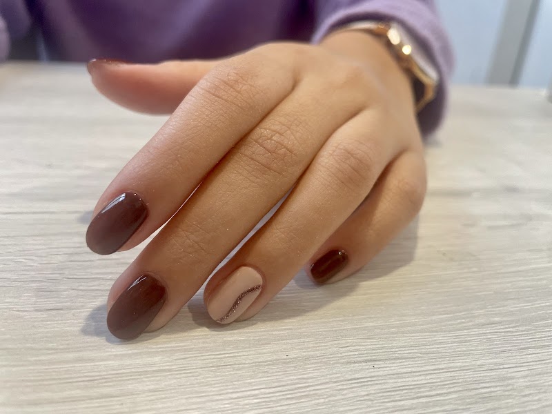 Estetica Perla Nera — estetista a Magenta