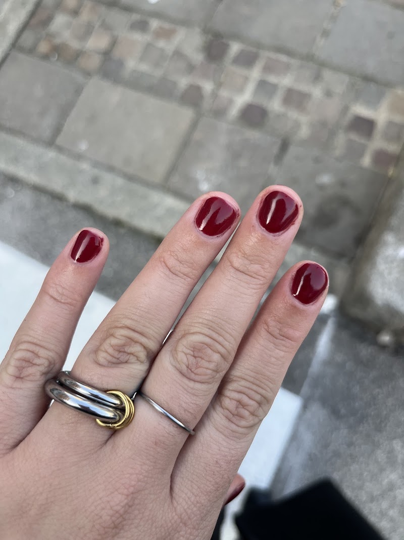Queen's Nails — estetista a Senago