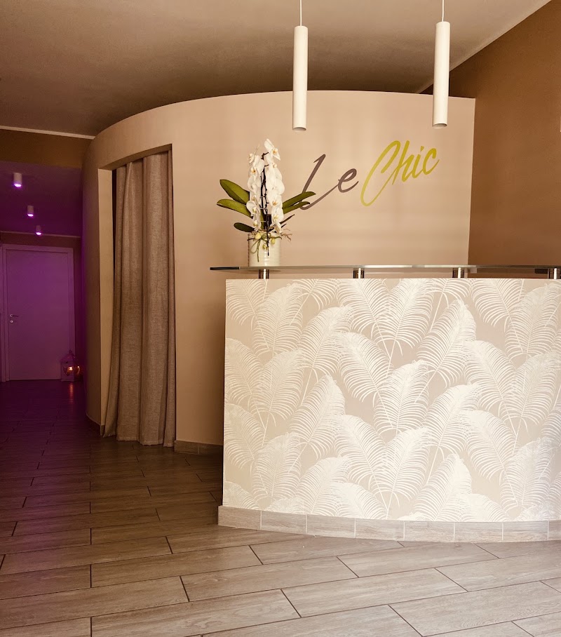 Le Chic Estetica&benessere — estetista a Seregno