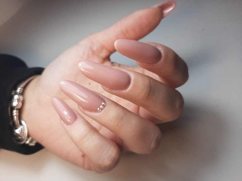 EBglam Centro Estetico — estetista a Voghera