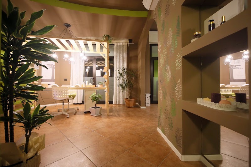 La Siesta Estetica e Solarium — estetista a Brescia