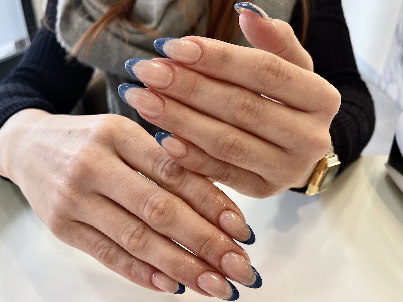 Estetica DIVA NAIL — estetista a Busto Arsizio
