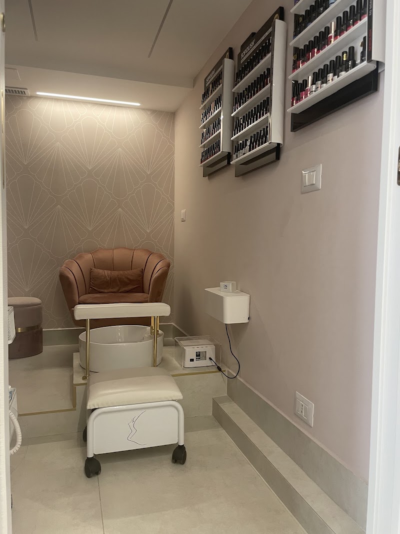 Dream Nails - Estetica e Benessere — estetista a Catania
