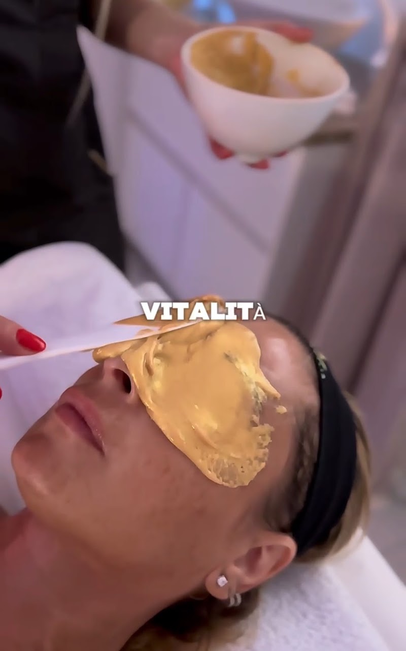 BELLA CAMELIA ESTETICA AVANZATA — estetista a Andria