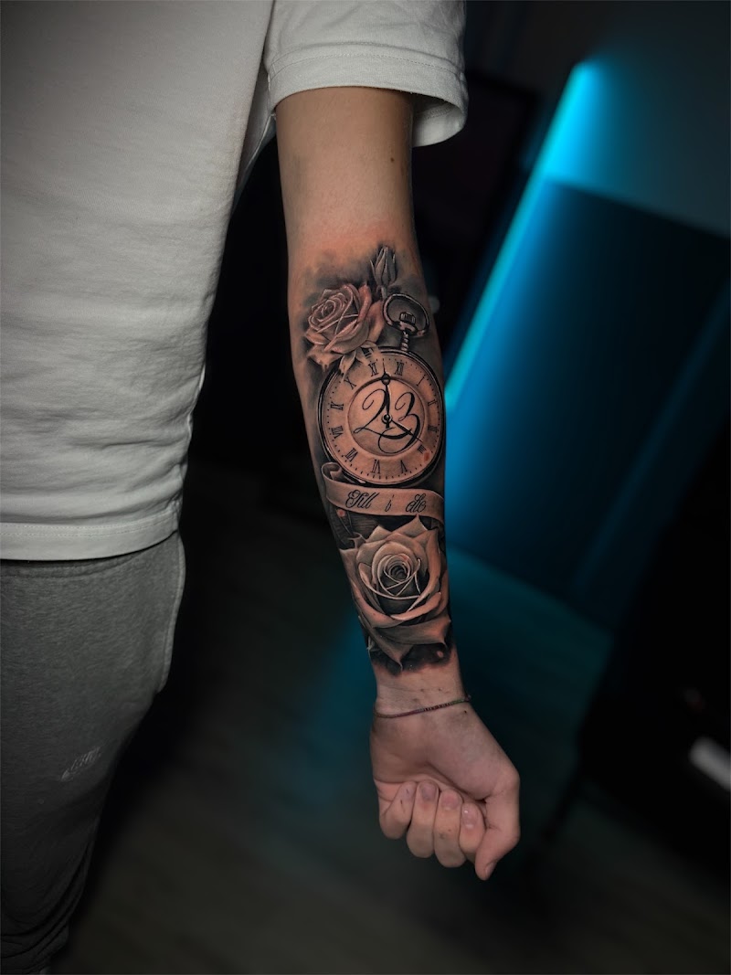 SACRIFICE tattoo studio — estetista a Brescia