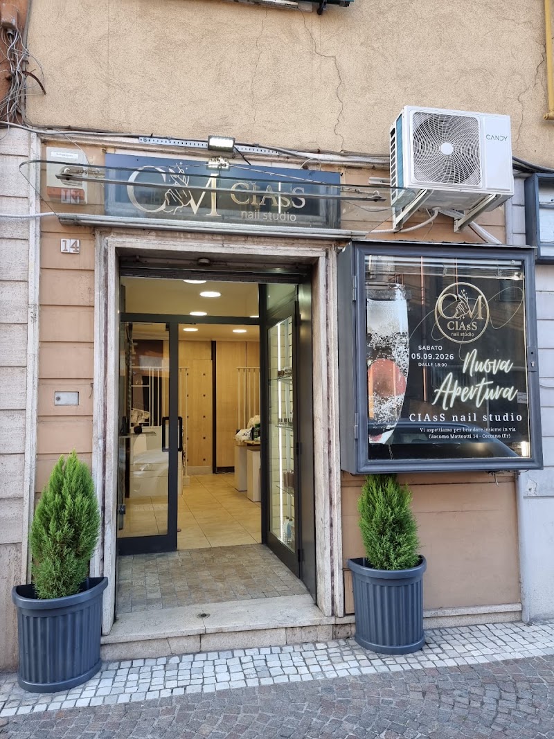 ClAsS Nail Studio di Claudia Massaroni — estetista a Ceccano