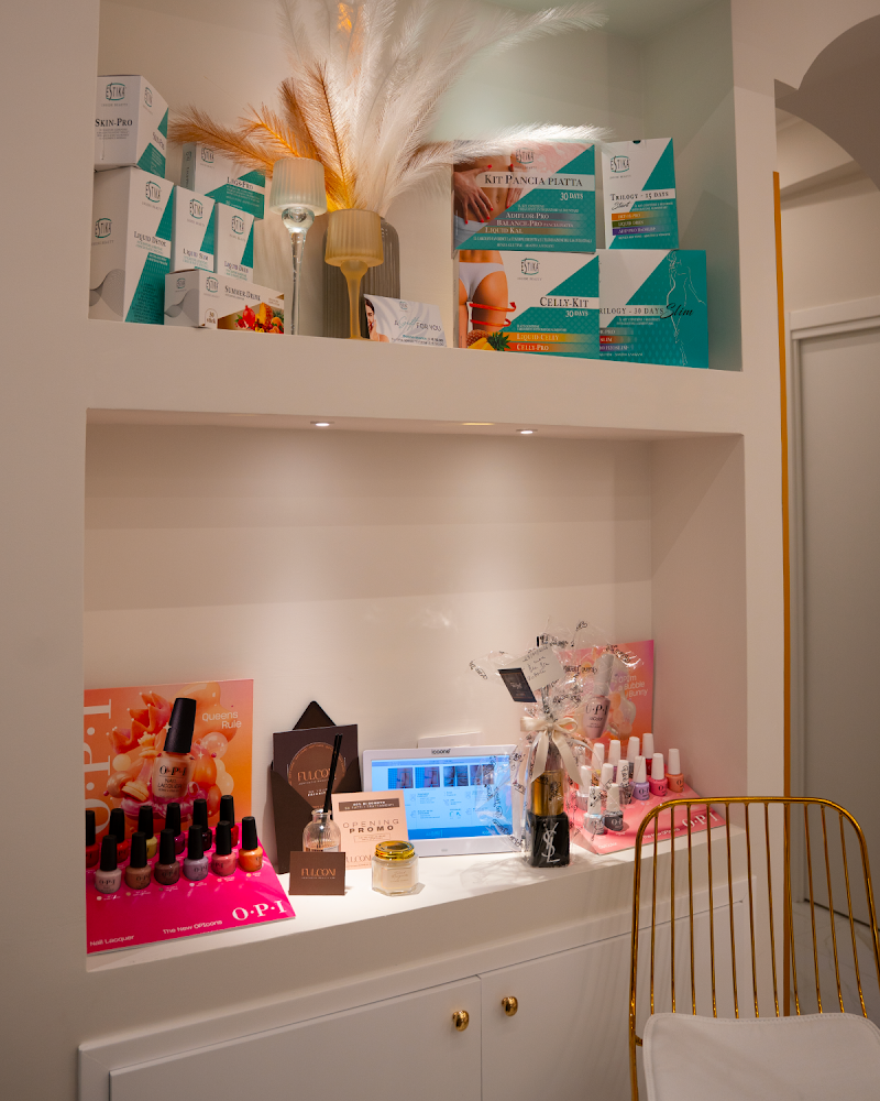 Fulconi aesthetic beauty lab — estetista a Frattamaggiore