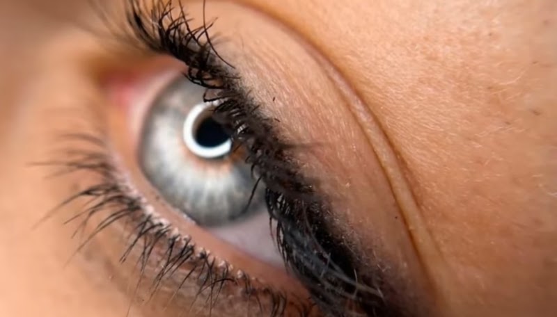 Lash & Nails Art — estetista a Colleferro
