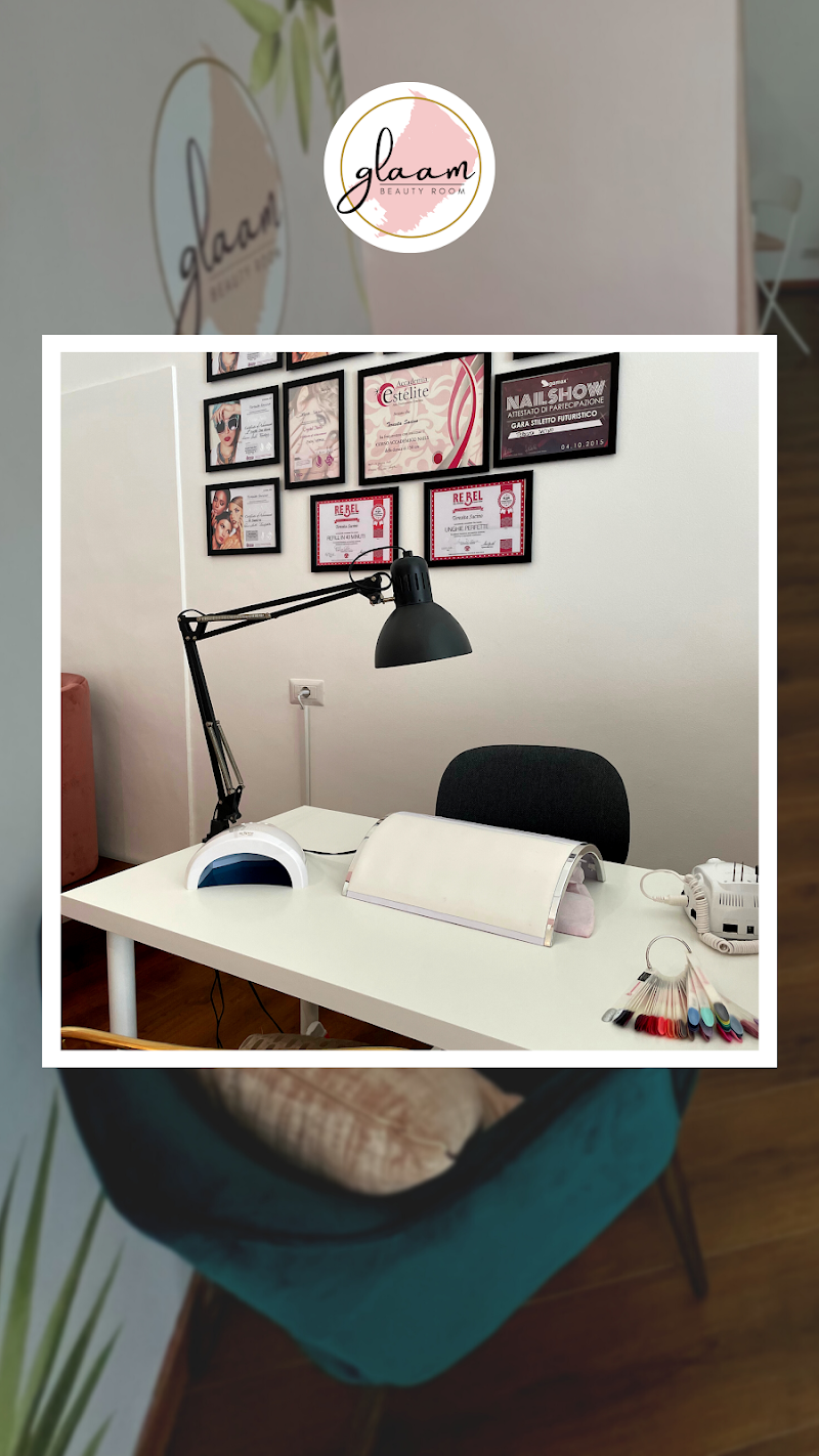 GLAAM - Beauty Room — estetista a Bari