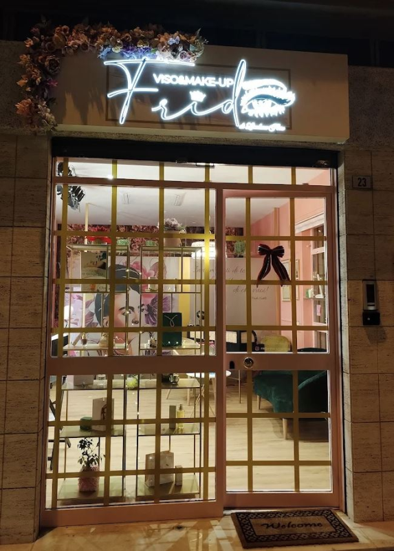 Frida Viso & Make Up — estetista a Andria