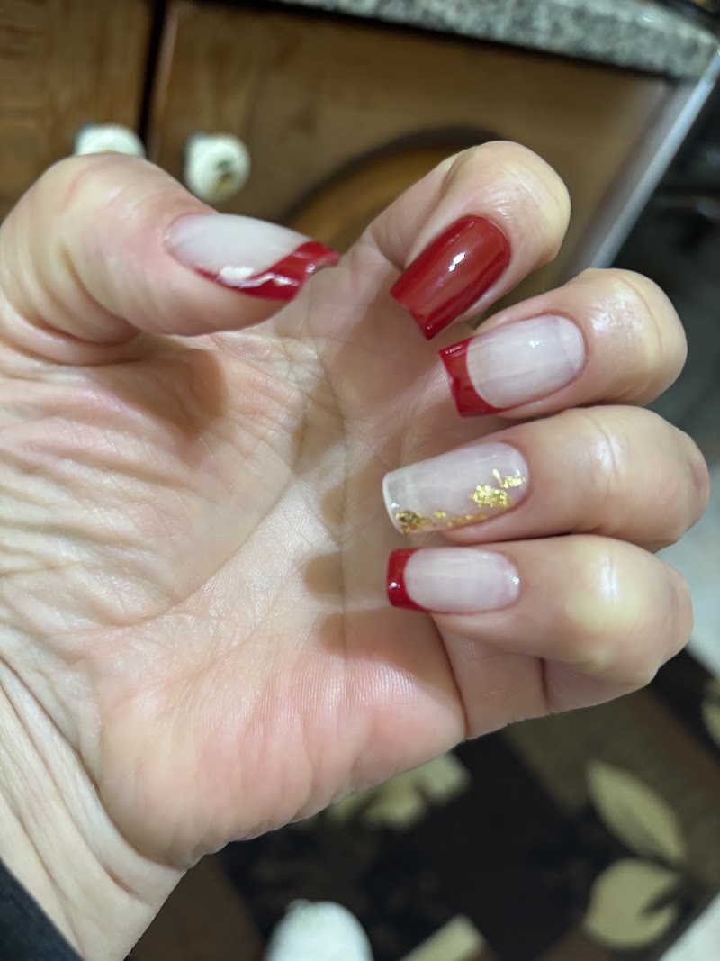 Nail Academy di Olga Moldovan — estetista a Avola