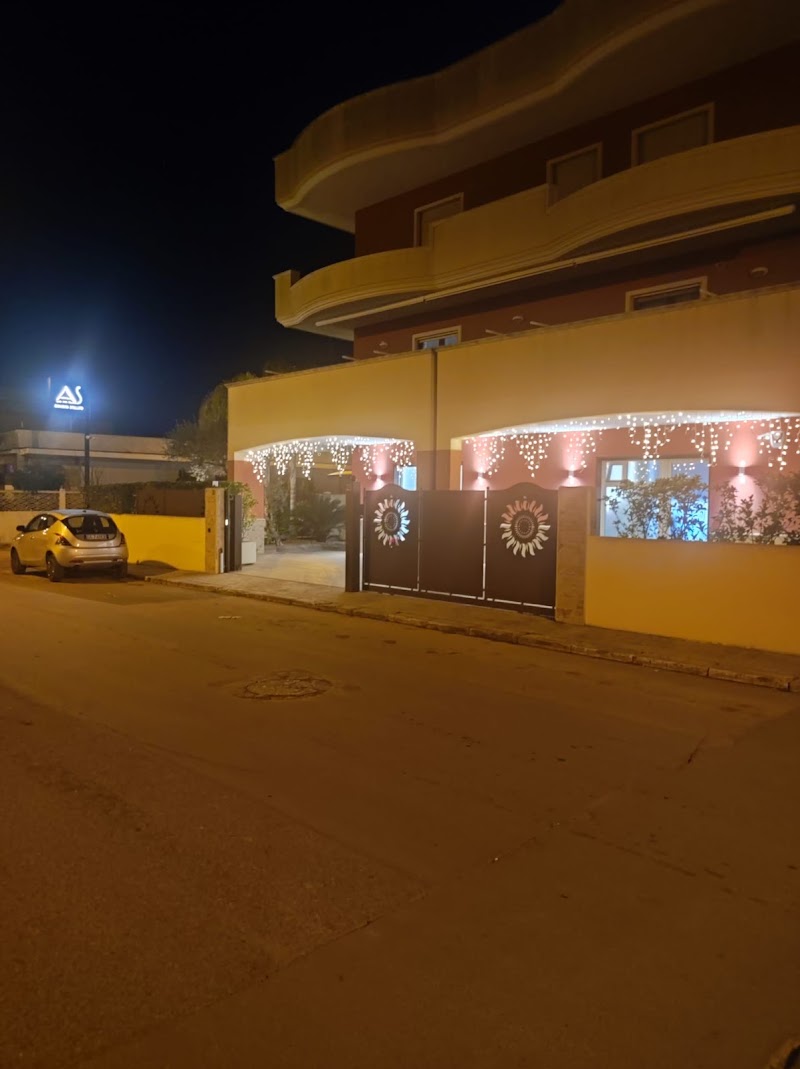 Annarita Stellato Nails Care Wellness & Private SPA — estetista a Taranto