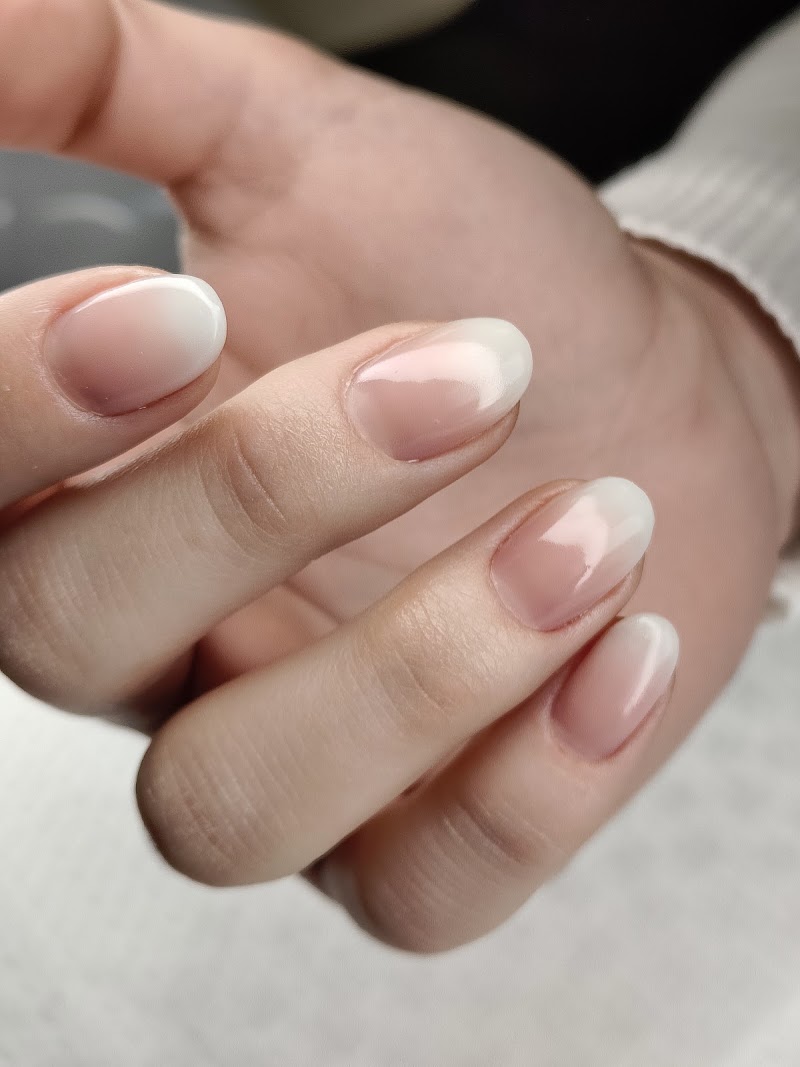 RC NAIL SALON di Rosanna Comentale — estetista a Scafati