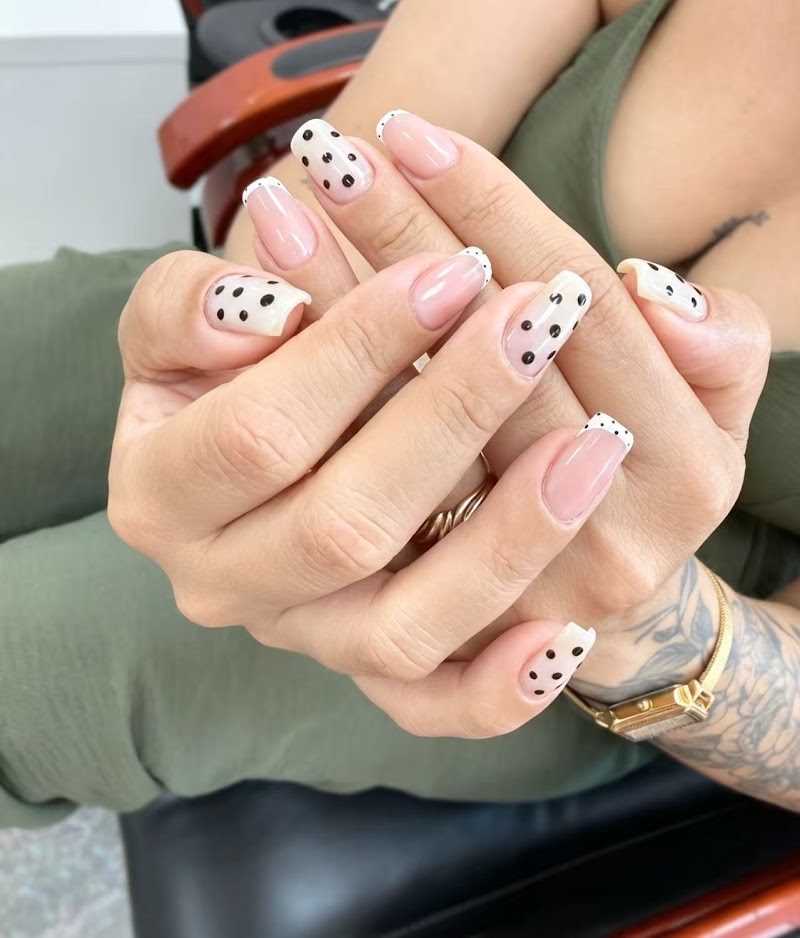 D’oro nail — estetista a Cinisello Balsamo