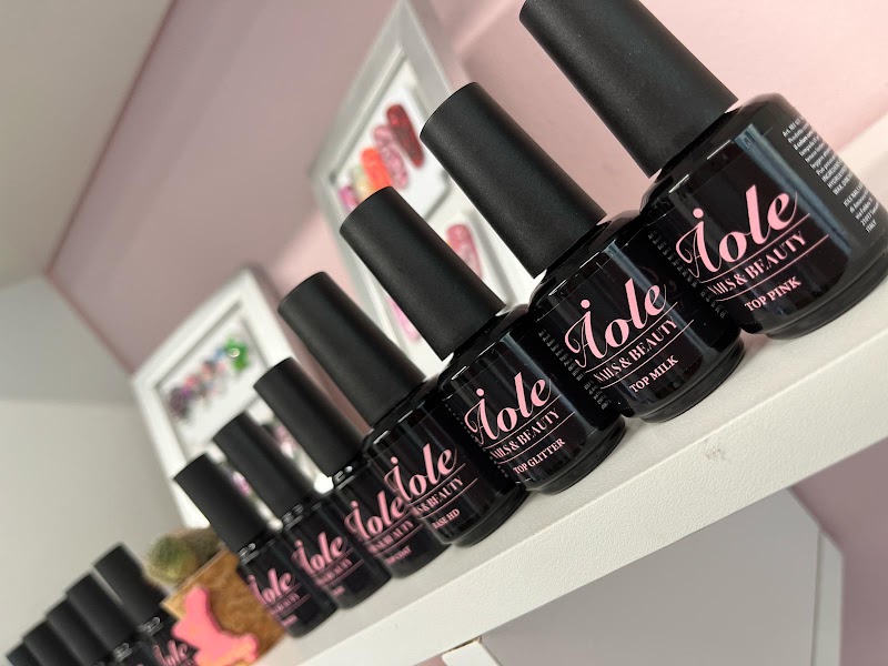 Iole Nails & Beauty — estetista a Busto Arsizio