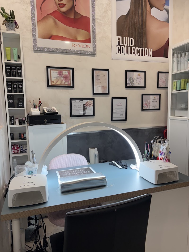 Alisia Nails — estetista a Colleferro