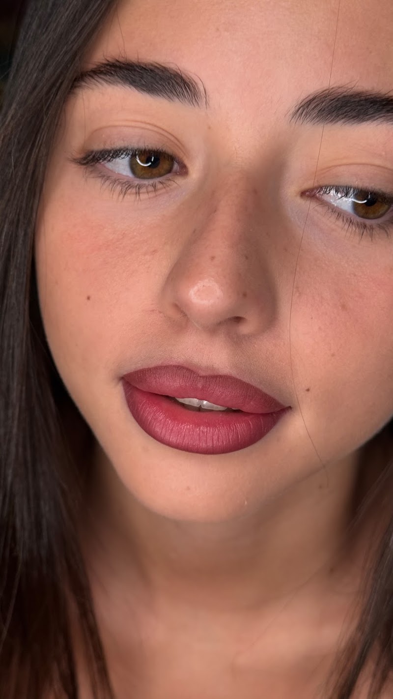 Lash ink - Beauty & Academy — estetista a Andria