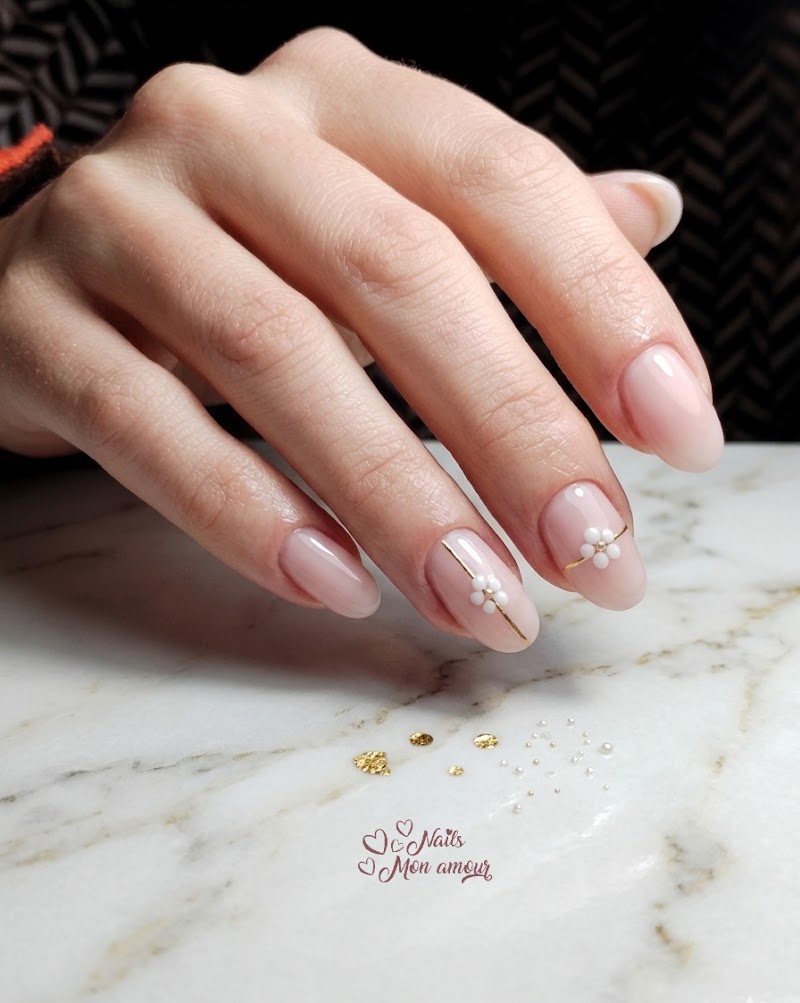 Nails Mon Amour — estetista a Roma