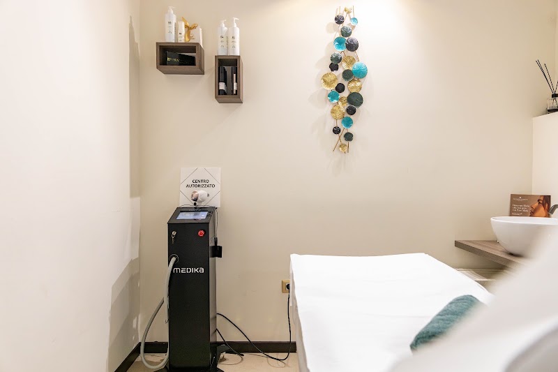 ME DEA BEAUTY & SPA — estetista a Taormina