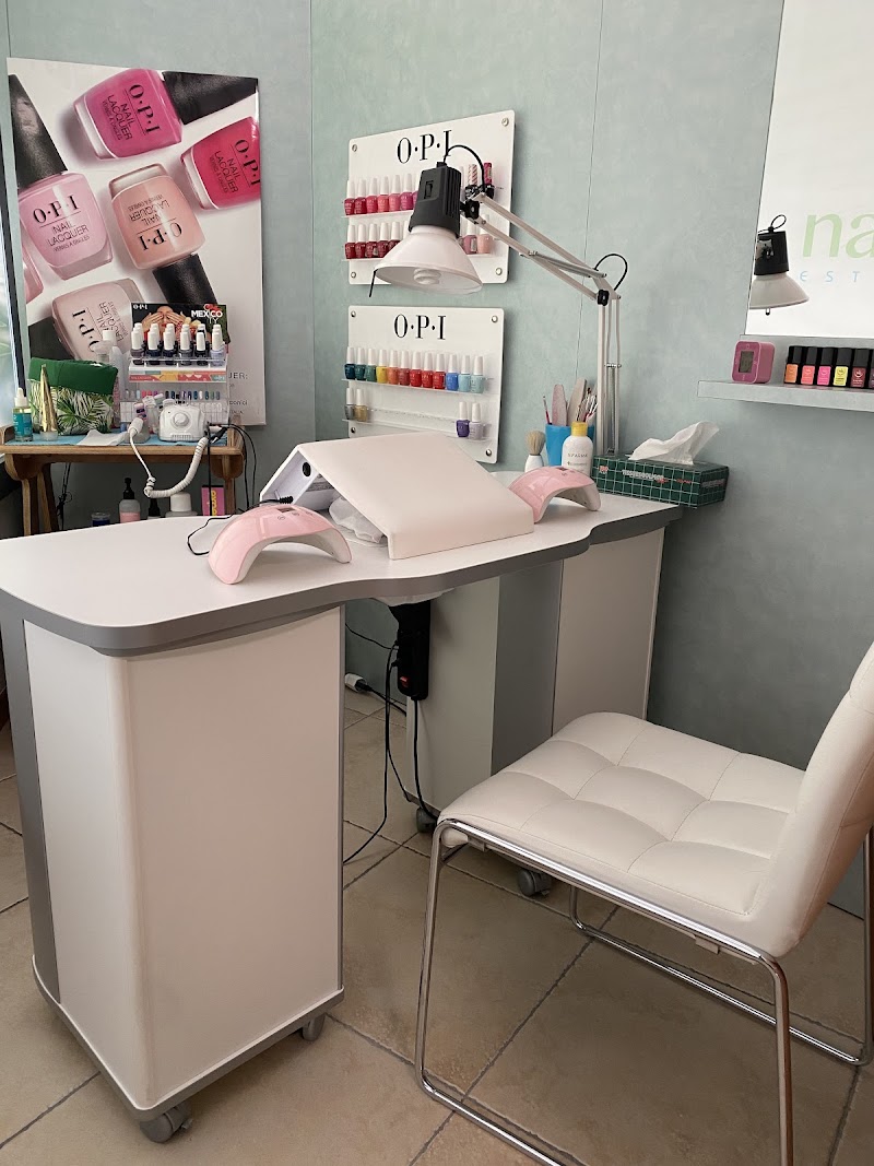 Estetica Natural Beauty di Riva Laura — estetista a Dalmine