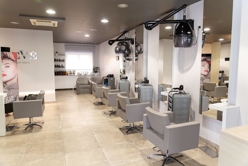Jevé Beauty Salon — estetista a Cervinara