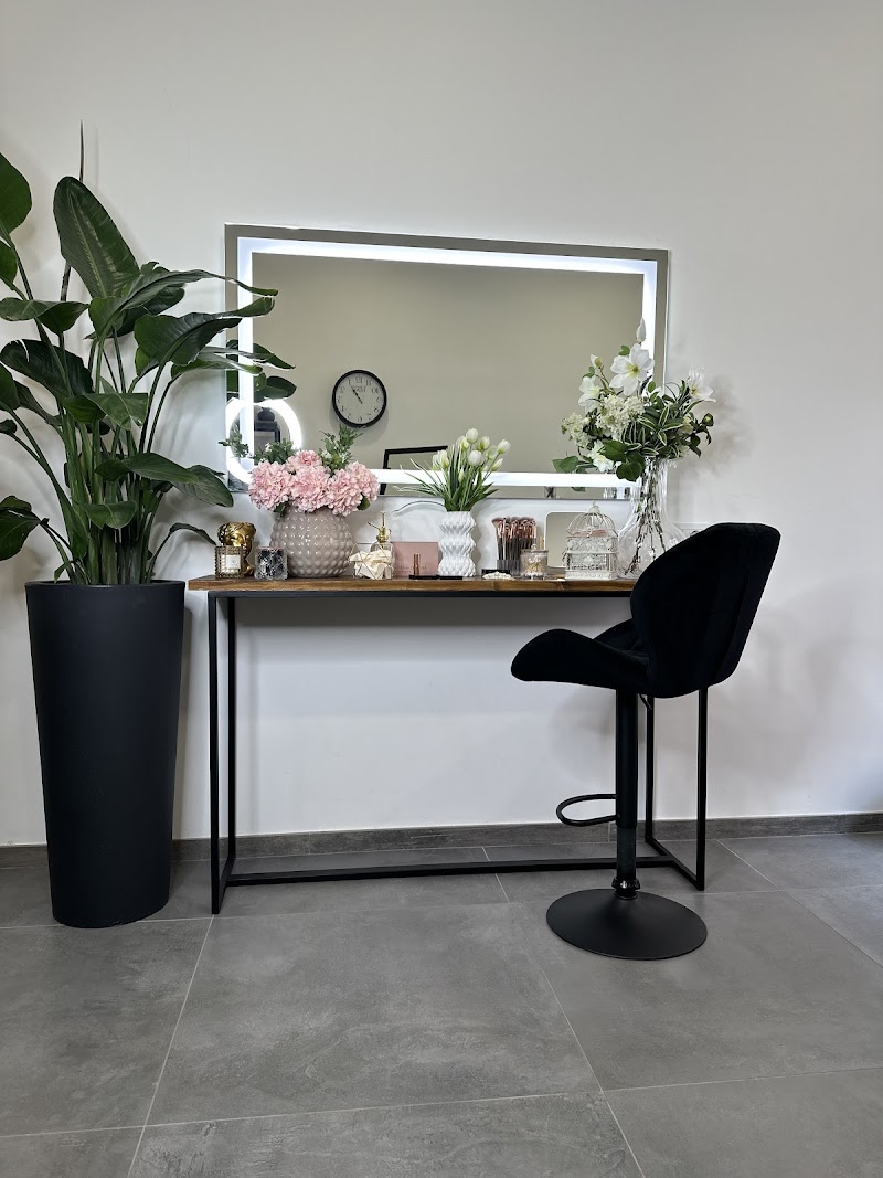 Luana Bevilacqua Beauty Studio — estetista a Cisterna di Latina