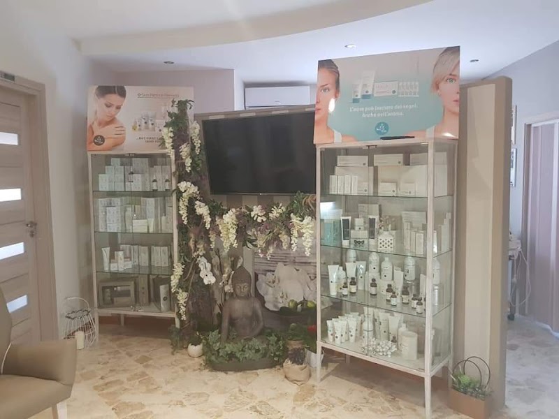 Centro Estetico "Bellezza e Benessere" di Angela Rosa Leone — estetista a Bitonto
