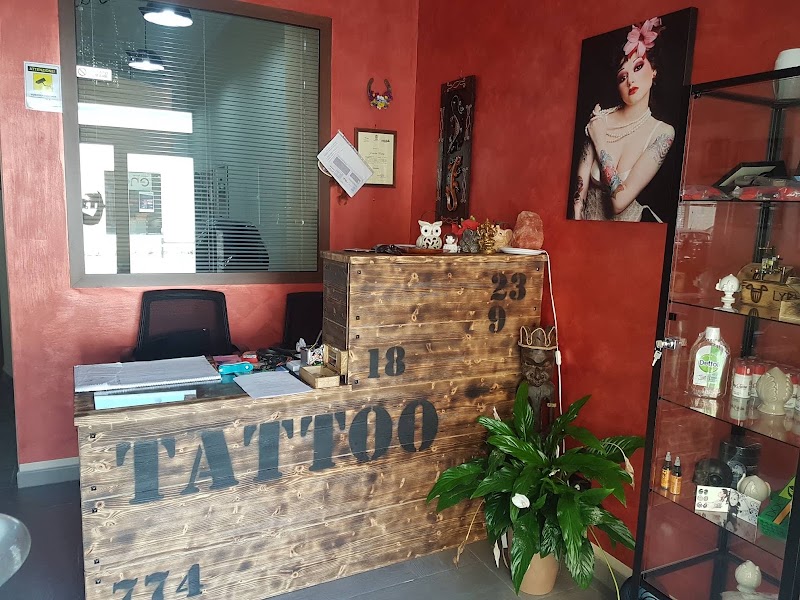 Tendenza Tattoo di Valeria Franchini — estetista a Taranto
