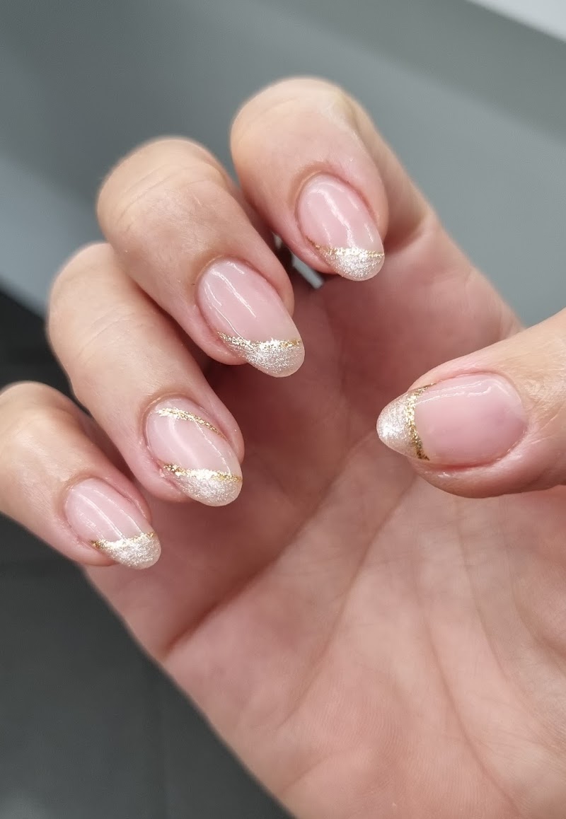 Elle estetica di ciccia Valentina — estetista a Brescia