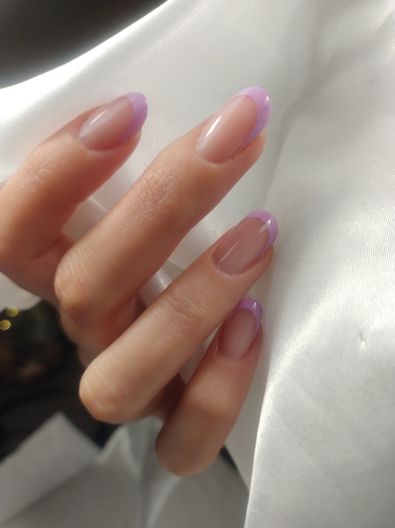 Manu Nails di Manuela Sau — estetista a Aprilia