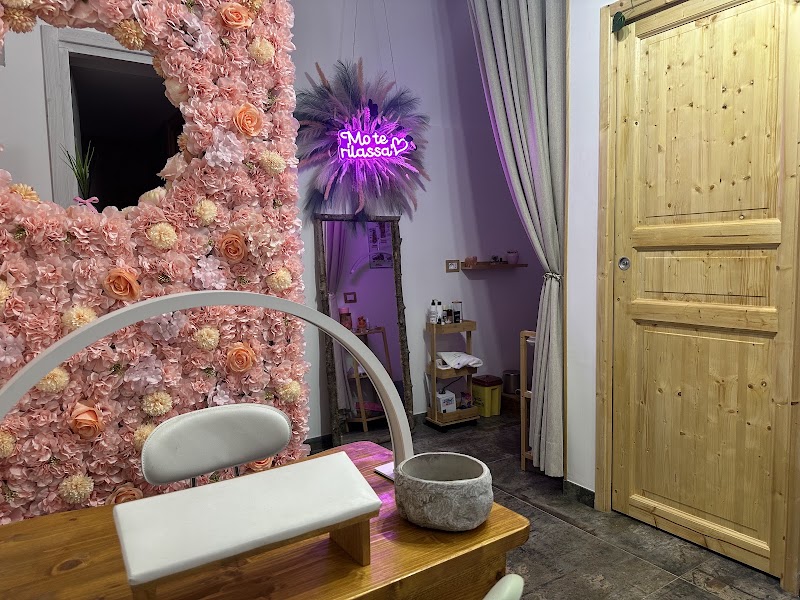Tonya Antinori BEAUTY EXPERIENCE — estetista a Melito di Napoli